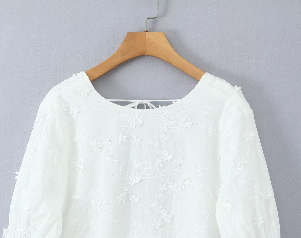 Embroidery Floral Backless Horse Hoof Sleeve Dress