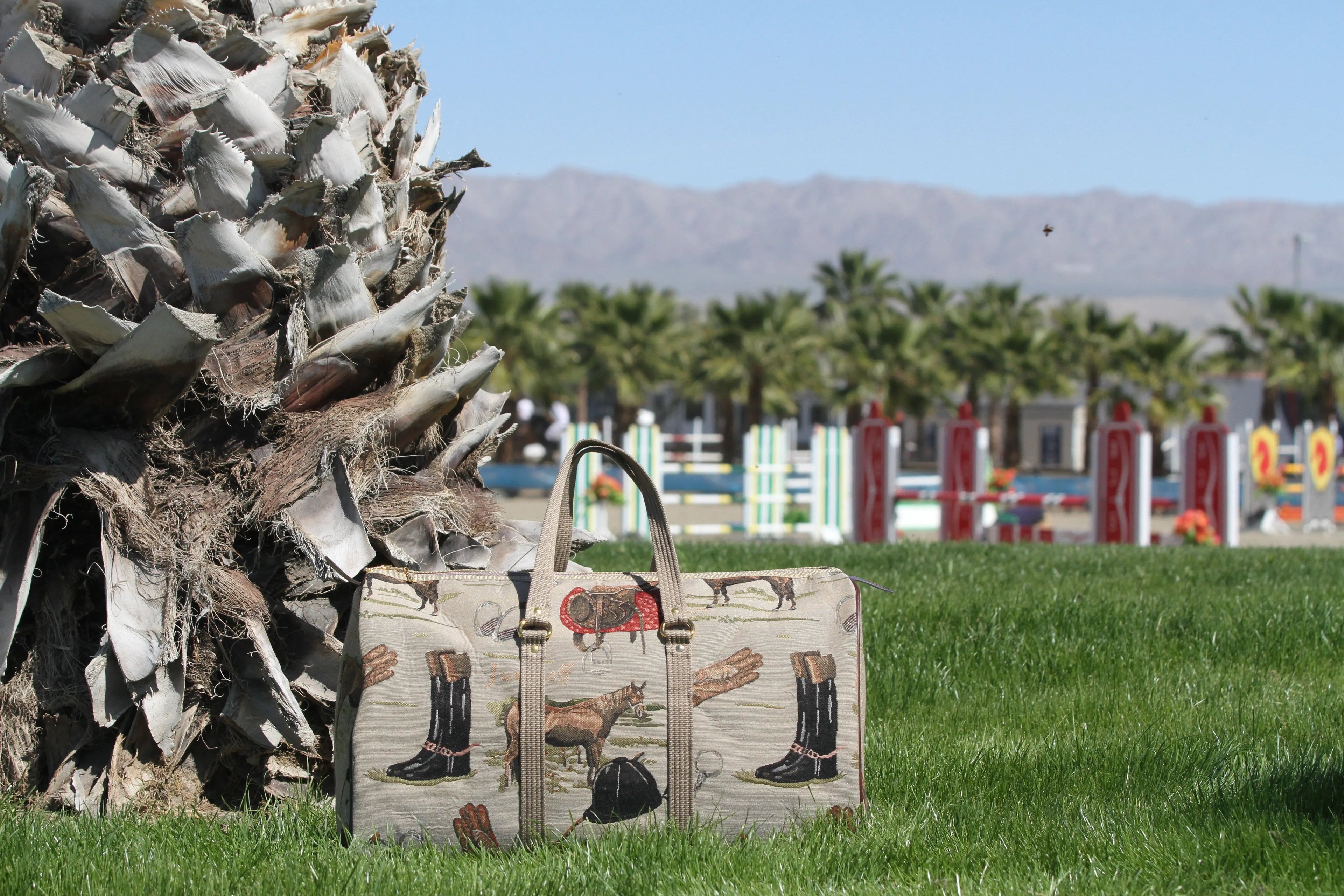 Tapestry Duffle Bag-English Design