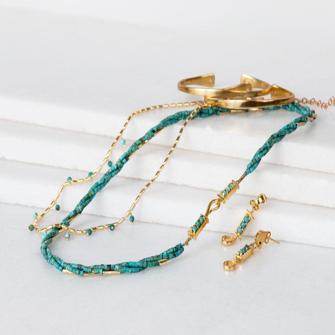 Prism - Turquoise Equestrian Horseshoe Necklace & Choker