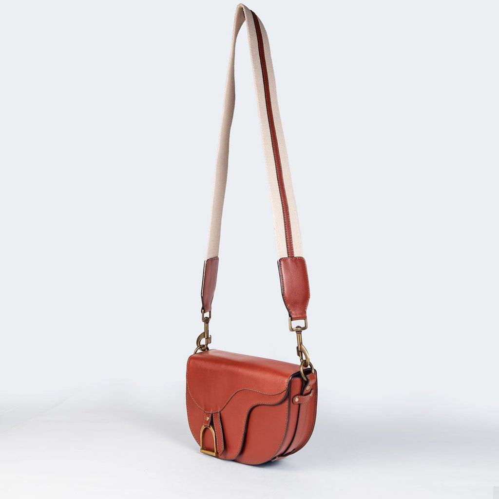 Signature Saddle Bag - Luxury Leather Handbag in Cognac